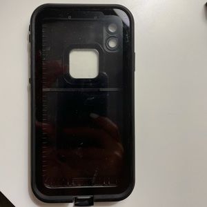 Iphone XR LifeProof case